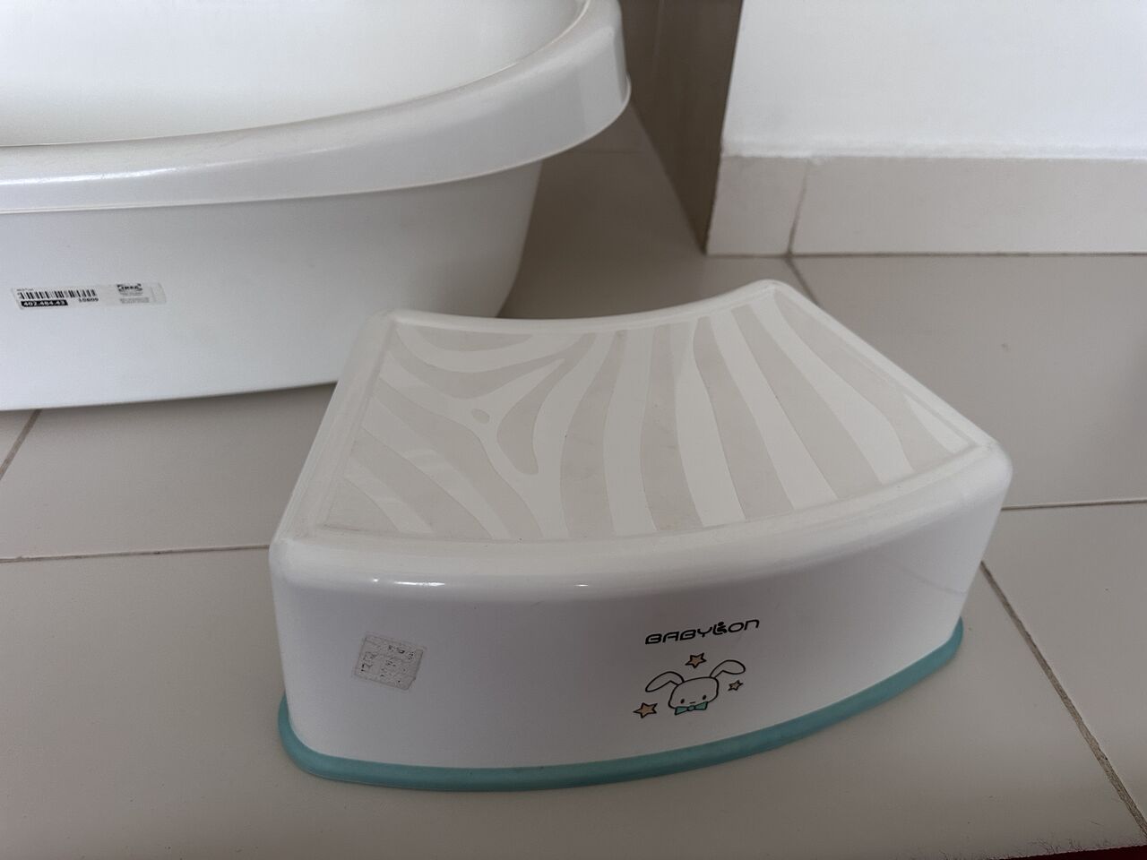 Riyadh, Baby & Kid Stuff, SAR 30,  IKEA Baby Bath, Bathroom Step, Small Table, Safety Gate, Whiteboard