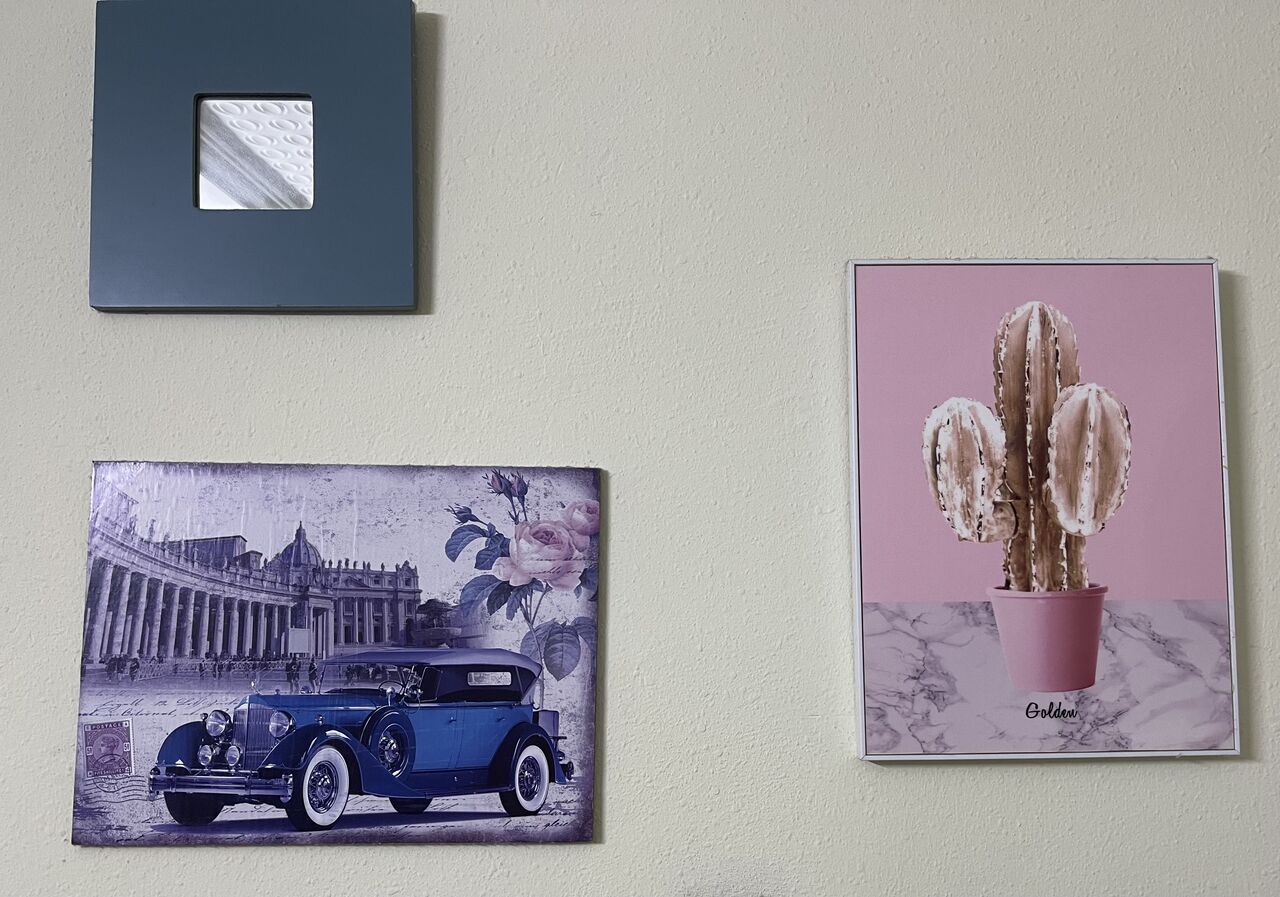 Jeddah, Household Items, SAR 30,  Wall Decor With Free Wall Clocks