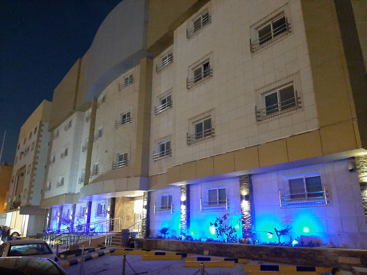 Riyadh, Apartments, Flats, Houses & Villas, SAR 42000/year,  Furnished,  1 BR,  Fully Furnished Apartments In A Very Special Location In The Center Of Riyadh,next To The
