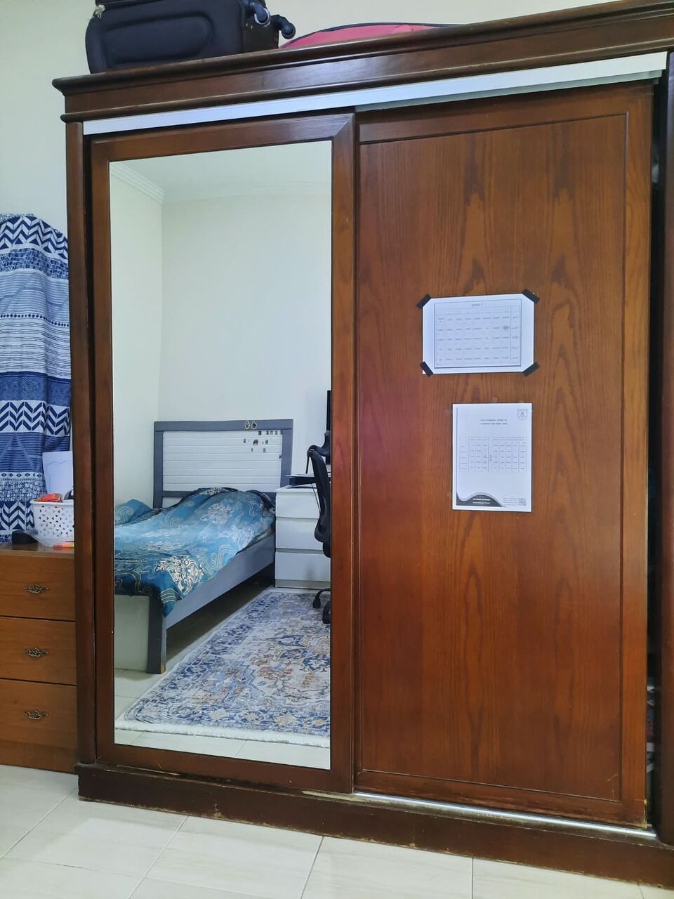 Riyadh, Furniture, SAR 600,  سريرين مفرد ونص وخزانة للبيع