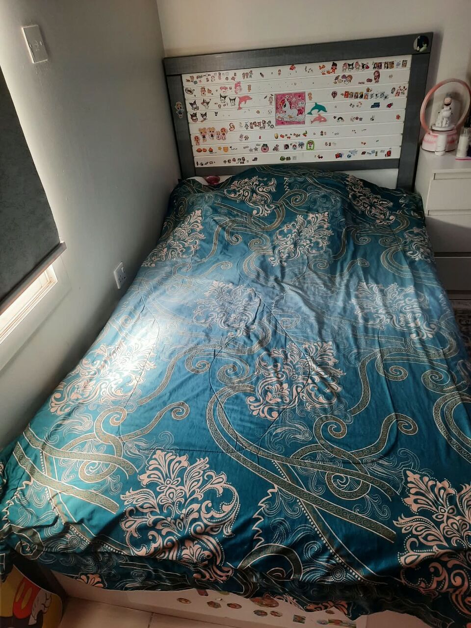 Riyadh, Furniture, SAR 600,  سريرين مفرد ونص وخزانة للبيع