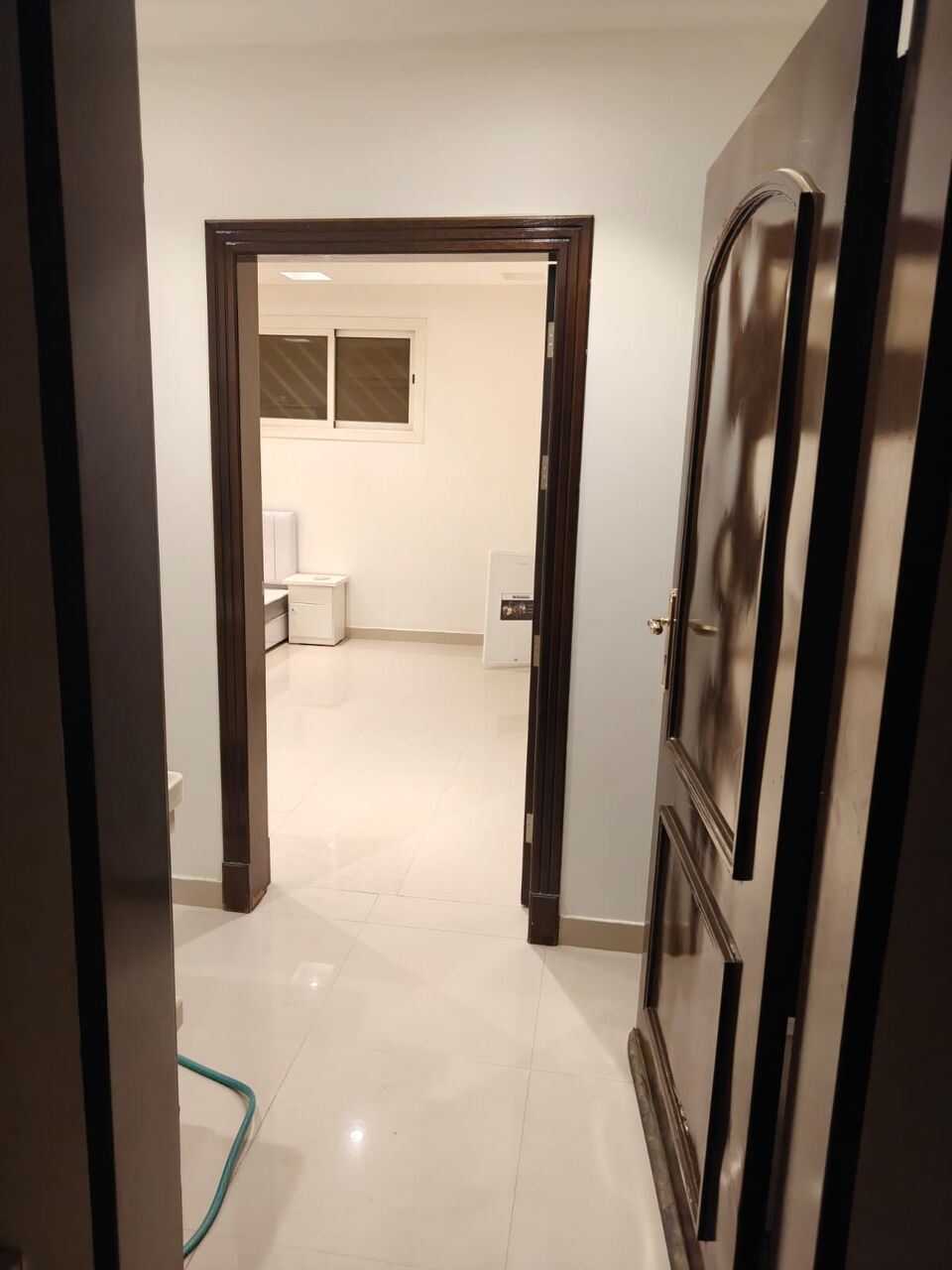 Riyadh, Rooms for Rent, SAR 1800/month,  One Big Room With Bath Room Separate Entrance In A Villa . Neat And Clean.