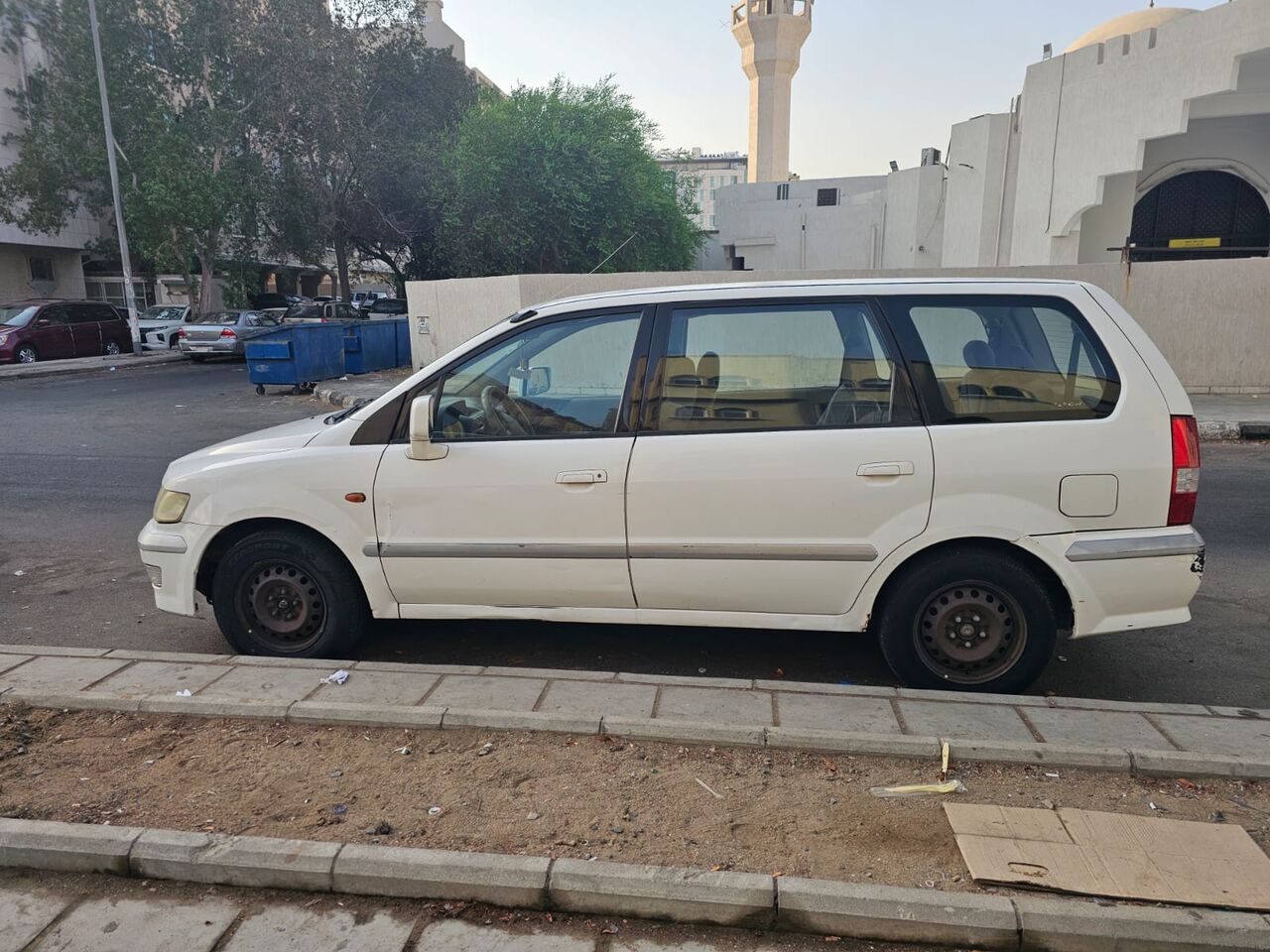 Jeddah, Auto Parts, SAR 14000,  2001 Mitsubishi Space Wagon