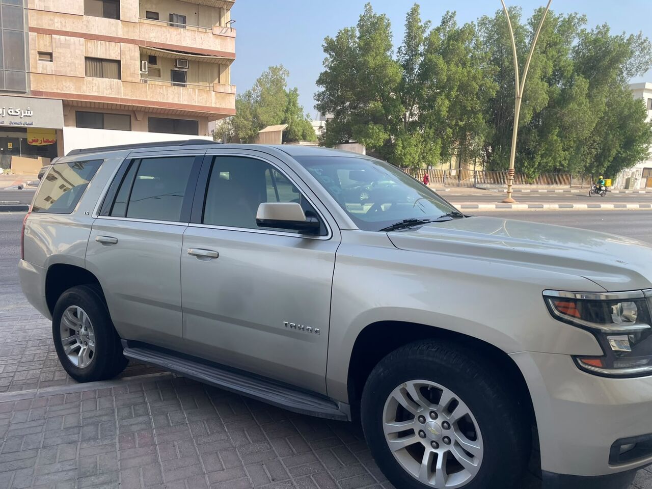 Khobar, Vehicles, Cars & Trucks , SAR 75000,  Chevrolet Tahoe LS,  2015,  Automatic,  93000 KM,  Tahoe