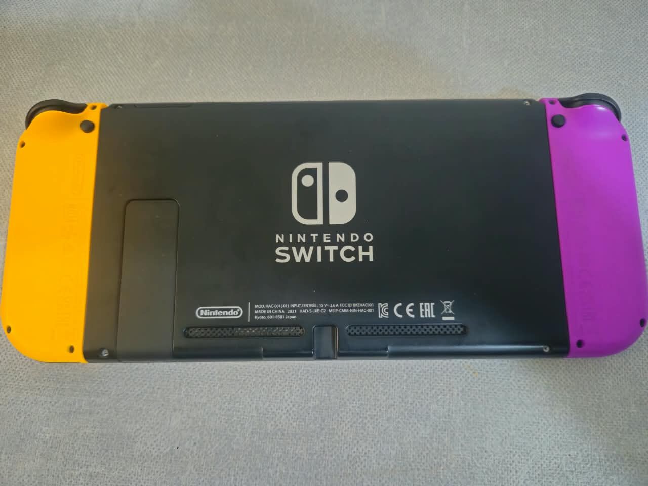 Riyadh, Electronics, SAR 800,  Nintendo Switch V1 With Orange And Purple Joycons