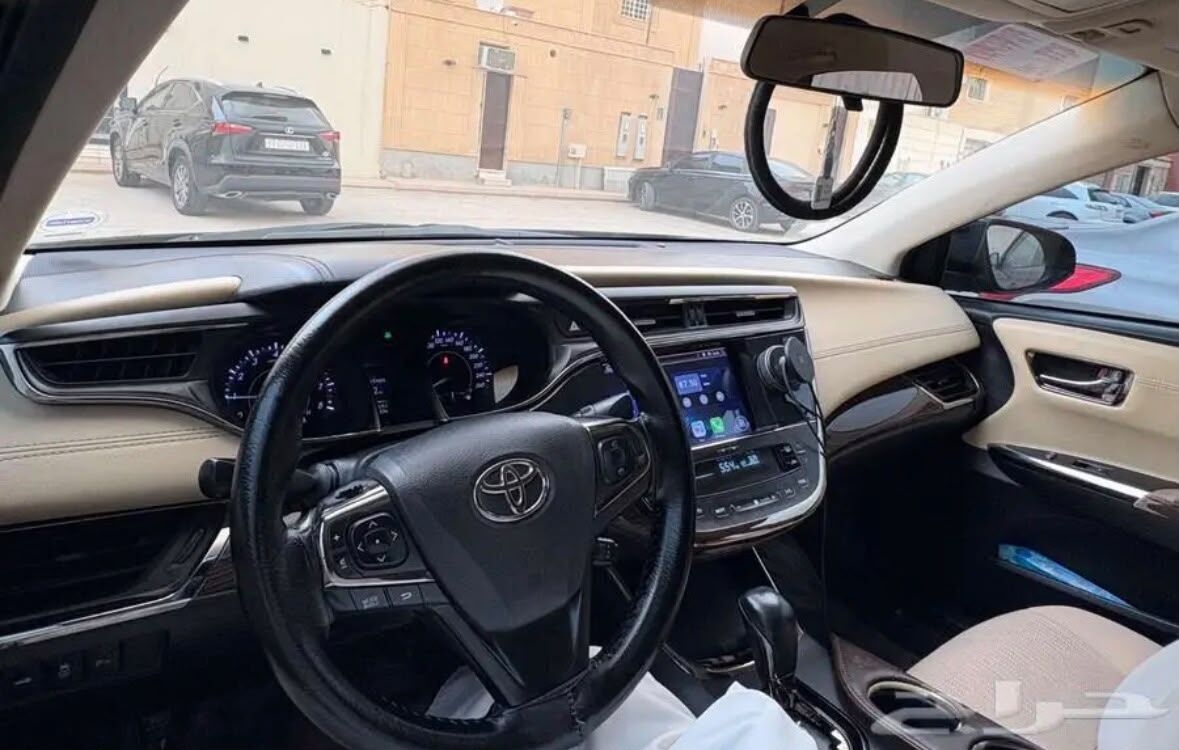 Madinah, Motorcycles, SAR 45000,  TOYOTA AVALON 2015 NAVY