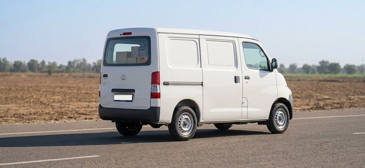 Jubail, Automotive, Daihatsu Gran Max Panel Van 2014 &ndash; Cargo/Delivery &ndash; Jubail &ndash; Urgent Sale