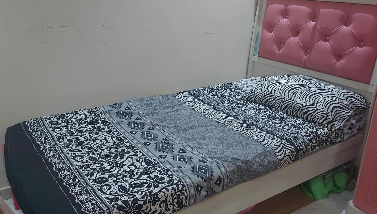 Jeddah, Household Items, SAR 1,  Household Items For Urgent Sale &ndash; Jeddah (Azizia)
