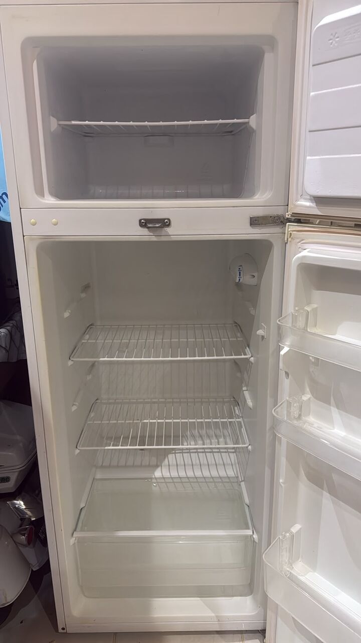 Jeddah, Household Items, SAR 1,  Household Items For Urgent Sale &ndash; Jeddah (Azizia)