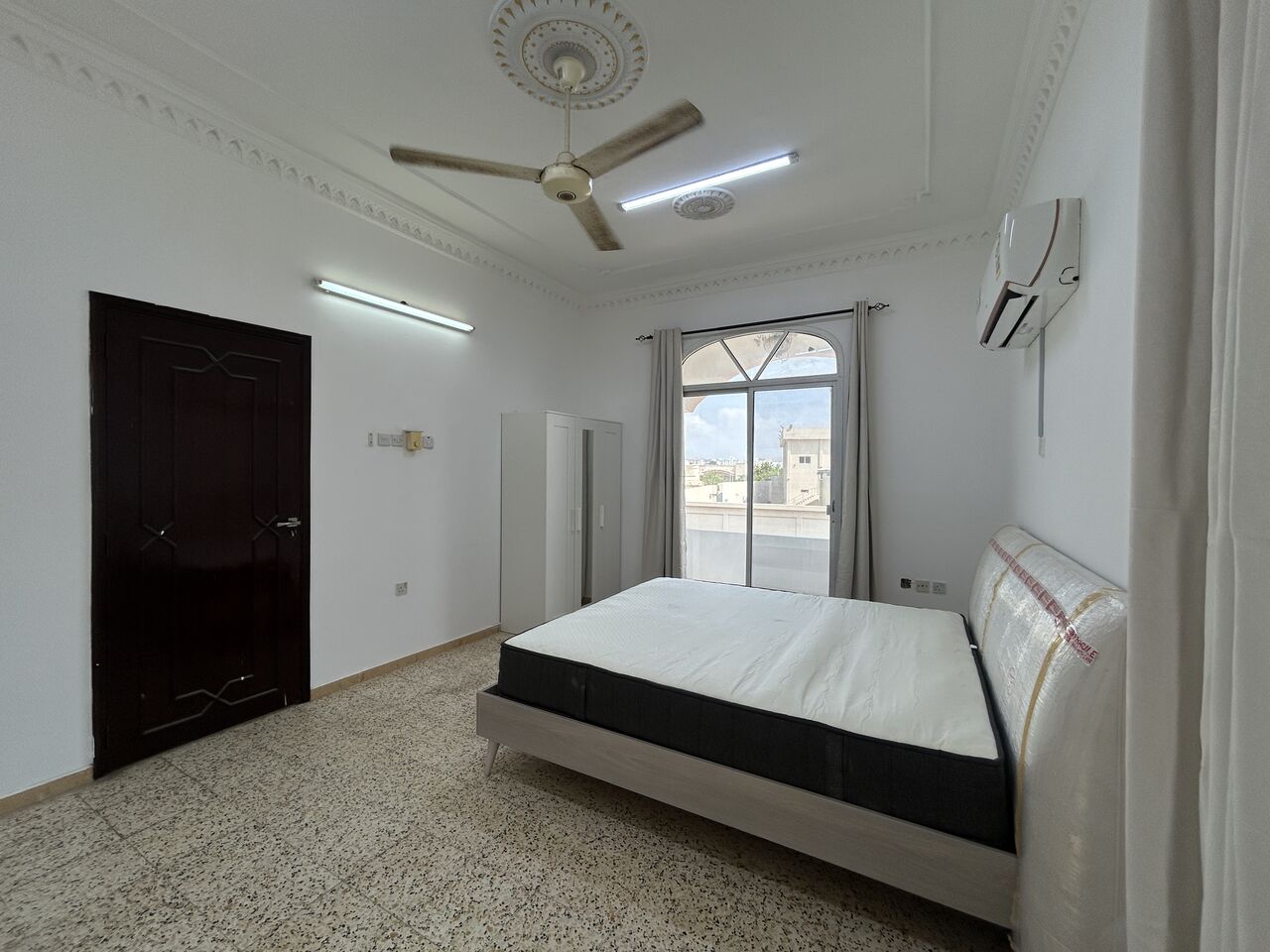 Muscat, Rooms for Rent, OMR 160/month,  Furnished,  50 Sq. Meter,  Spacious Fully Furnished Master Bedroom With Balcony In Azaiba Near NBO Head Office