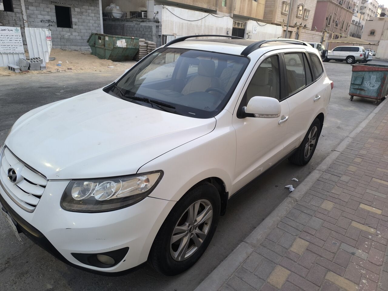 Jubail, Vehicles, Cars & Trucks , SAR 30000,  Hyundai Santa Fe,  2012,  Automatic,  372762 KM,