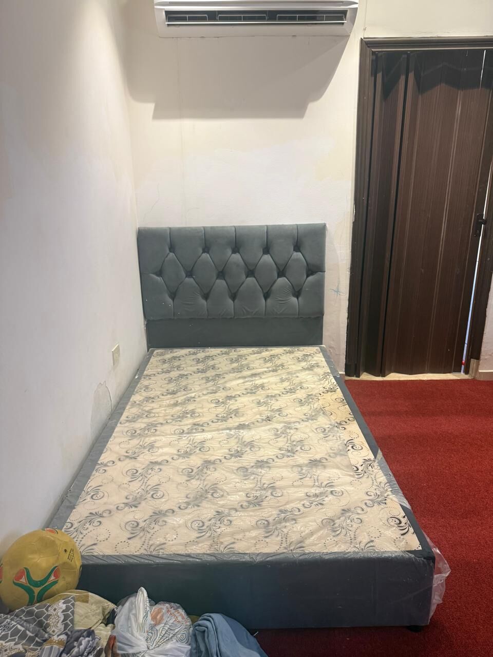 Jeddah, Furniture, SAR 450,  450 SAR &ndash; Single Bed With Mattress And Wardrobe