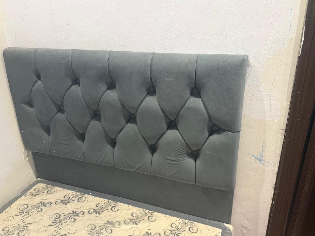 Jeddah, Furniture, SAR 450,  450 SAR &ndash; Single Bed With Mattress And Wardrobe