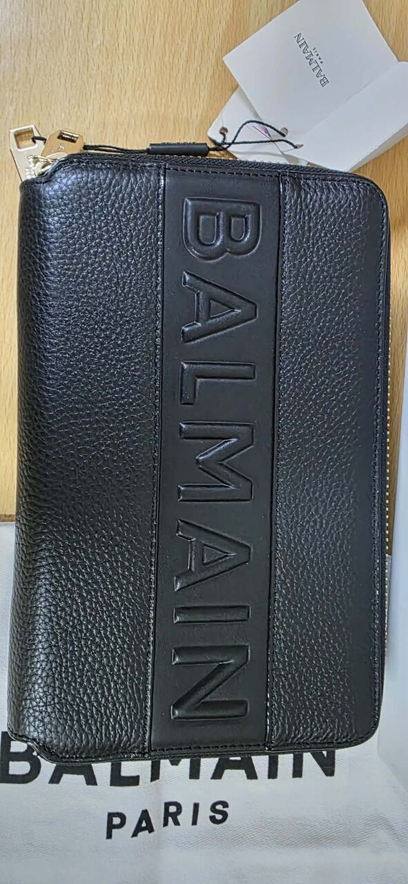 Jubail, Clothing & Accessories, SAR 900,  BALMAIN Hand Bag / Business Folder