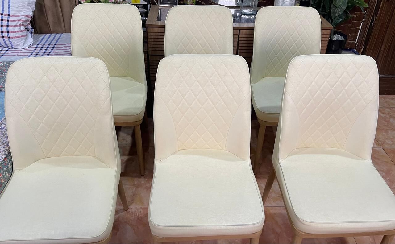 Al Rawabi, Furniture, SAR 1000,  6-Seater Marble Dining Table