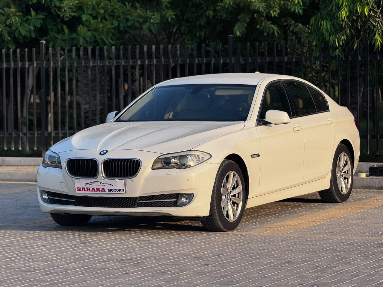 Manama, Vehicles, Cars & Trucks , BHD 3300,  BMW 520i,  2013,  Automatic,  224000 KM,    MODEL WITH VERY WELL-MAINTAINED CAR CONDITION