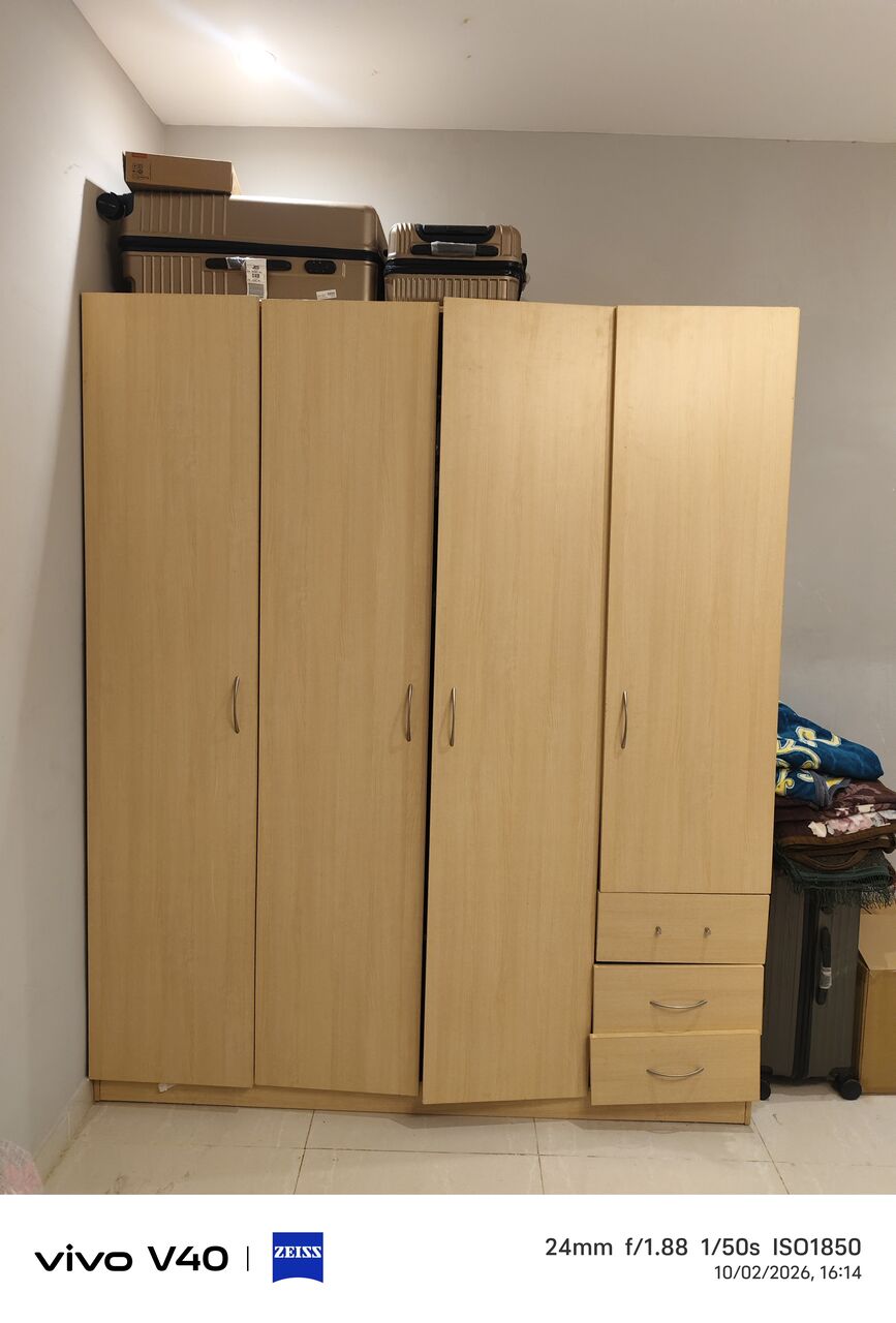 Bani Malik, Furniture, SAR 600,  04 Door Cabinet With Dresser And Ywo Side Tables