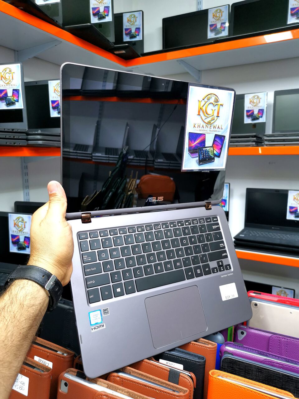 Manama, Computers, BHD 70,  Asus X360 Touch I5