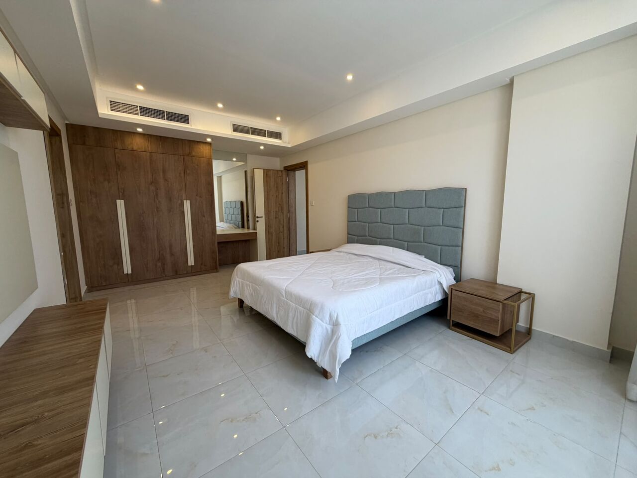 Juffair, Apartments, Flats, Houses & Villas, BHD 280/month,  Furnished,  1 BR,  Partment For Rent In Juffair | Premium Building | Swimming Pool & Gym