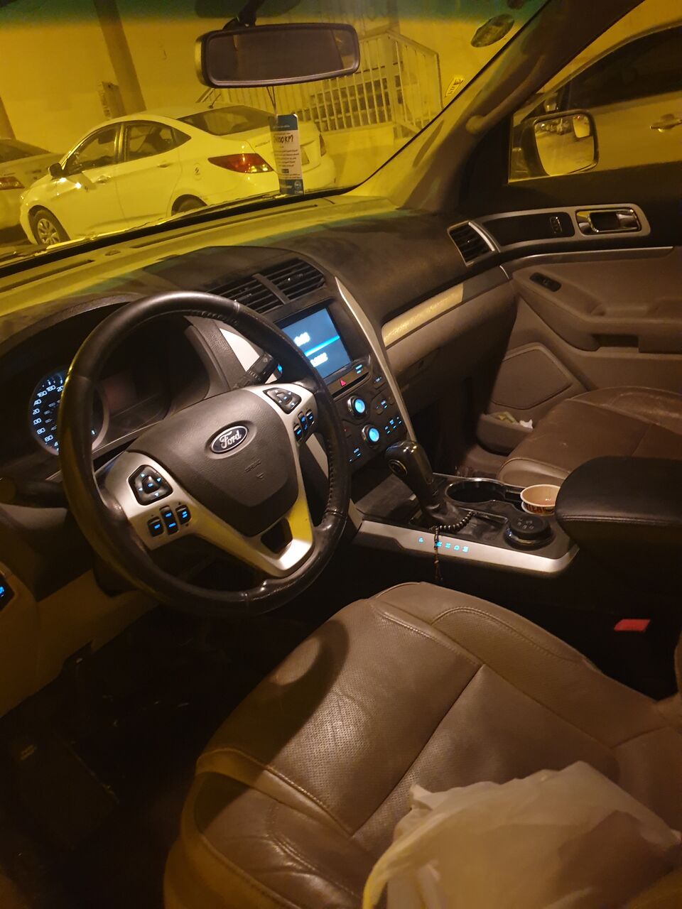 Riyadh, Vehicles, Cars & Trucks , Ford Explorer,  2014,  Automatic,  270 KM,   Full Option