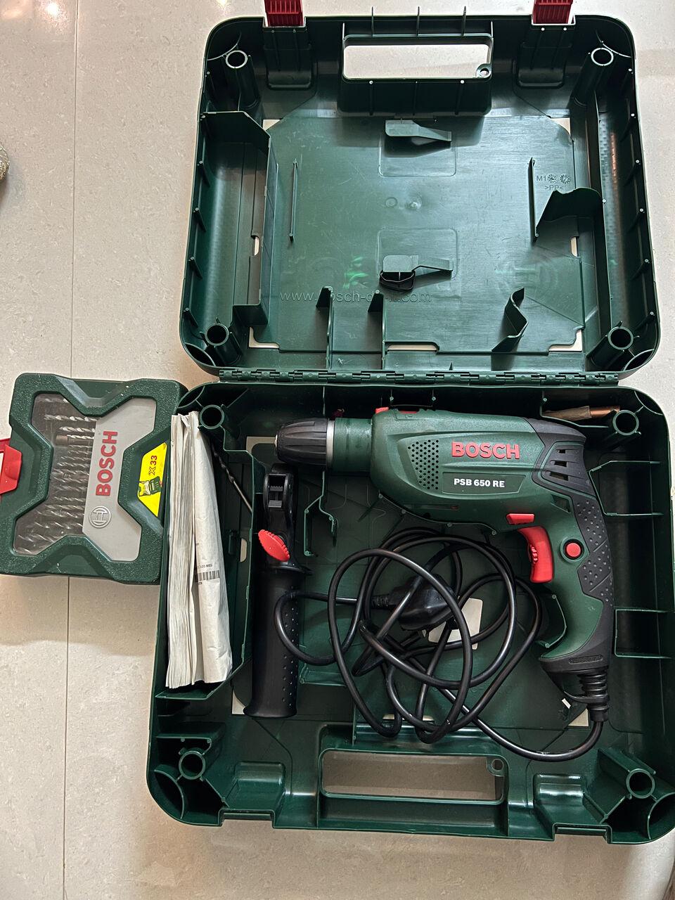 Tuwaiq, Electrical & Plumbing, SAR 200,  BOSCH Drill With Bits And Screw Drivers