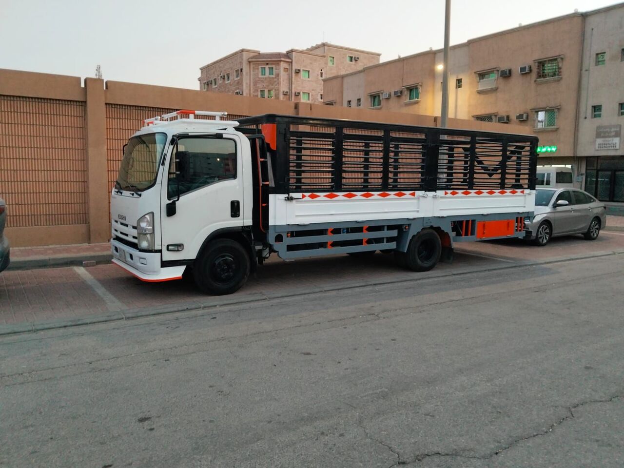 Jubail, Delivery, (1) ‎MOVERS PACKERS□HOUSE SHIFTING□PROFESSIONAL LABOR TEAM □DYNA TRUCK FOR 0538764585