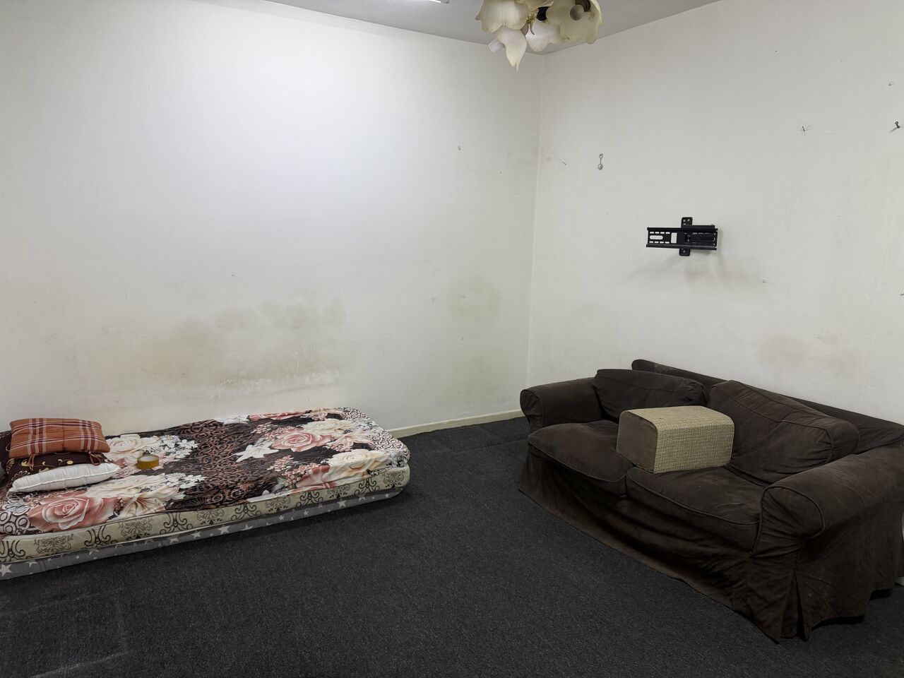 Riyadh, Rooms for Rent, SAR 1300/month,  8 Sq. Meter,  ROOM AVAILABLE &ndash; NASEEM SHARQI