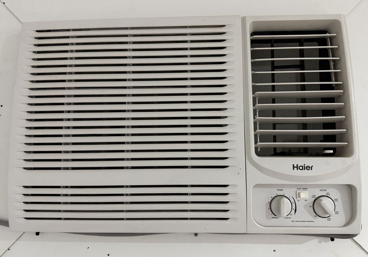 Riyadh, Air Conditioners, SAR 800,  4 Months Old Window Air Conditioner For Sale