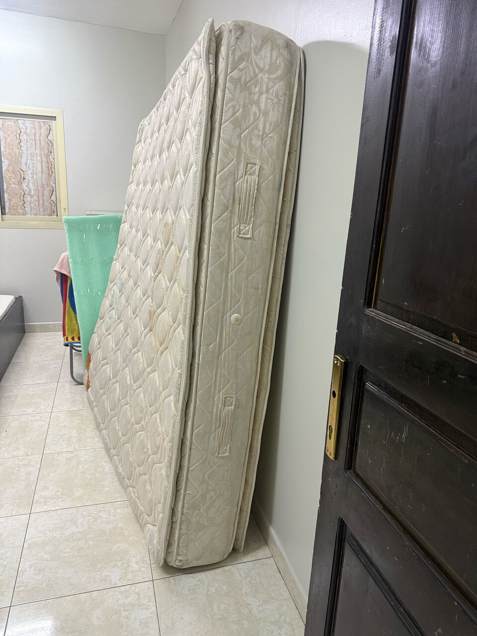 Jubail, Furniture, SAR 60,  King Size Mattress (200 / 200 CM) In Very Good Condition
