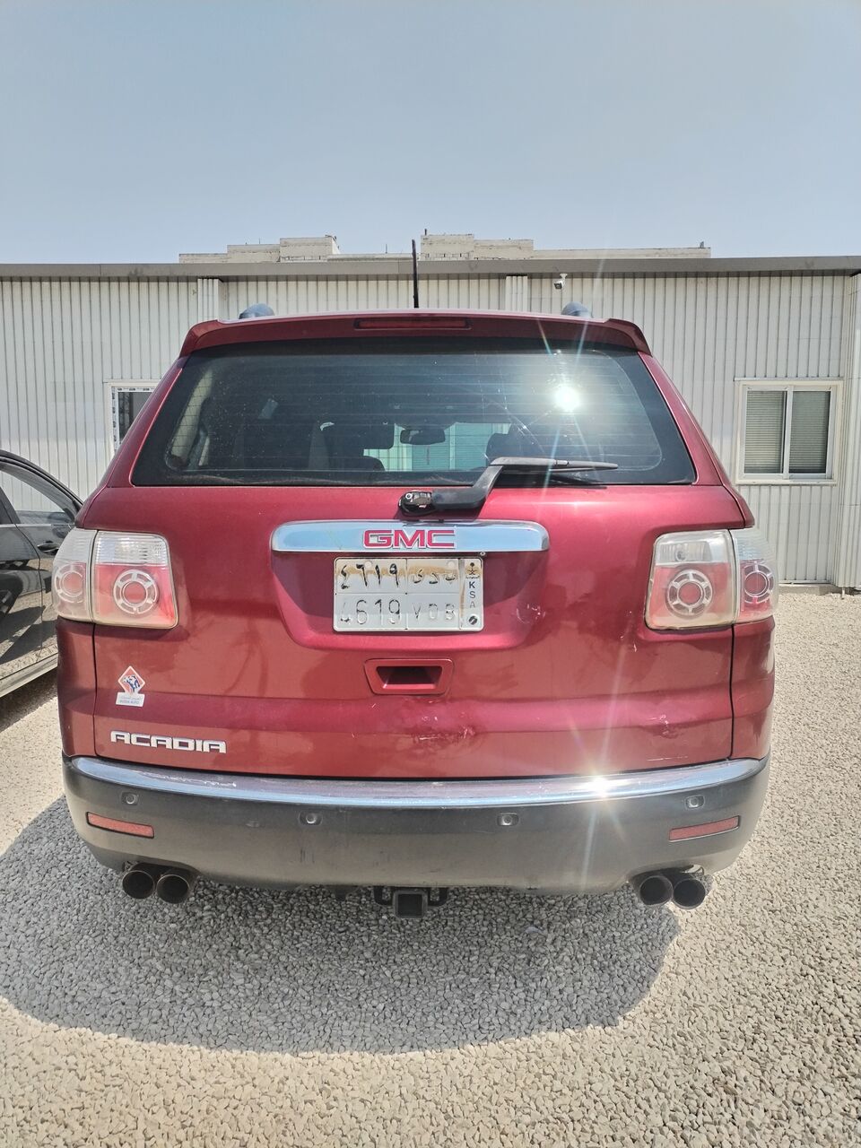 Riyadh, Vehicles, Cars & Trucks , SAR 14000,  Gmc Acadia,  2010,  Automatic,  400120 KM,