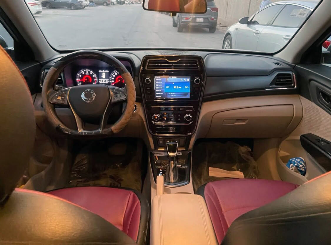 Riyadh, Vehicles, Cars & Trucks , SAR 30000,  SsangYong Tivoli,  2021,  Automatic,  135 KM,  Tivoli