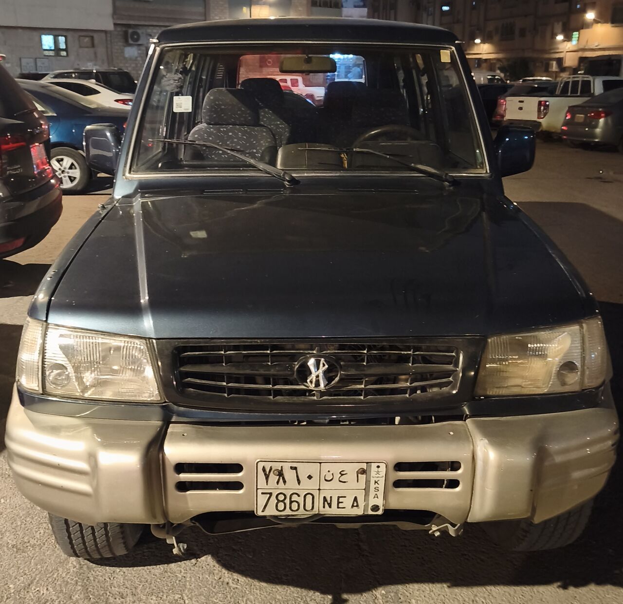 Al Wizarat, Vehicles, Cars & Trucks , SAR 7000,  Hyundai Galloper II,  1999,  Manual,  241 KM,  Hyundai Galloper  For Sale