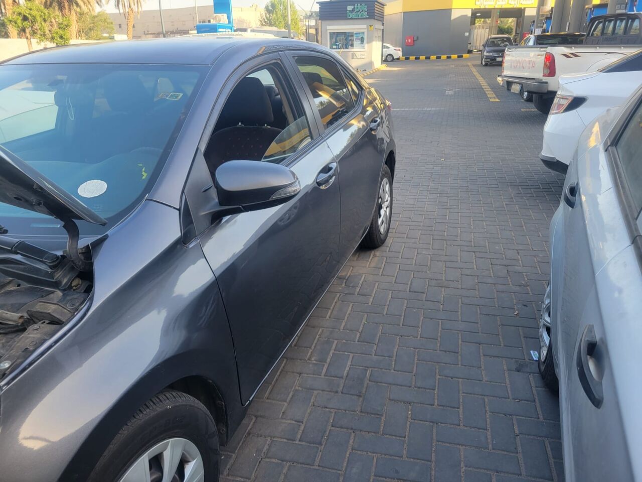 Madinah, Vehicles, Cars & Trucks , SAR 24500,  Toyota Corolla XLE,  2016,  Automatic,  424329 KM,