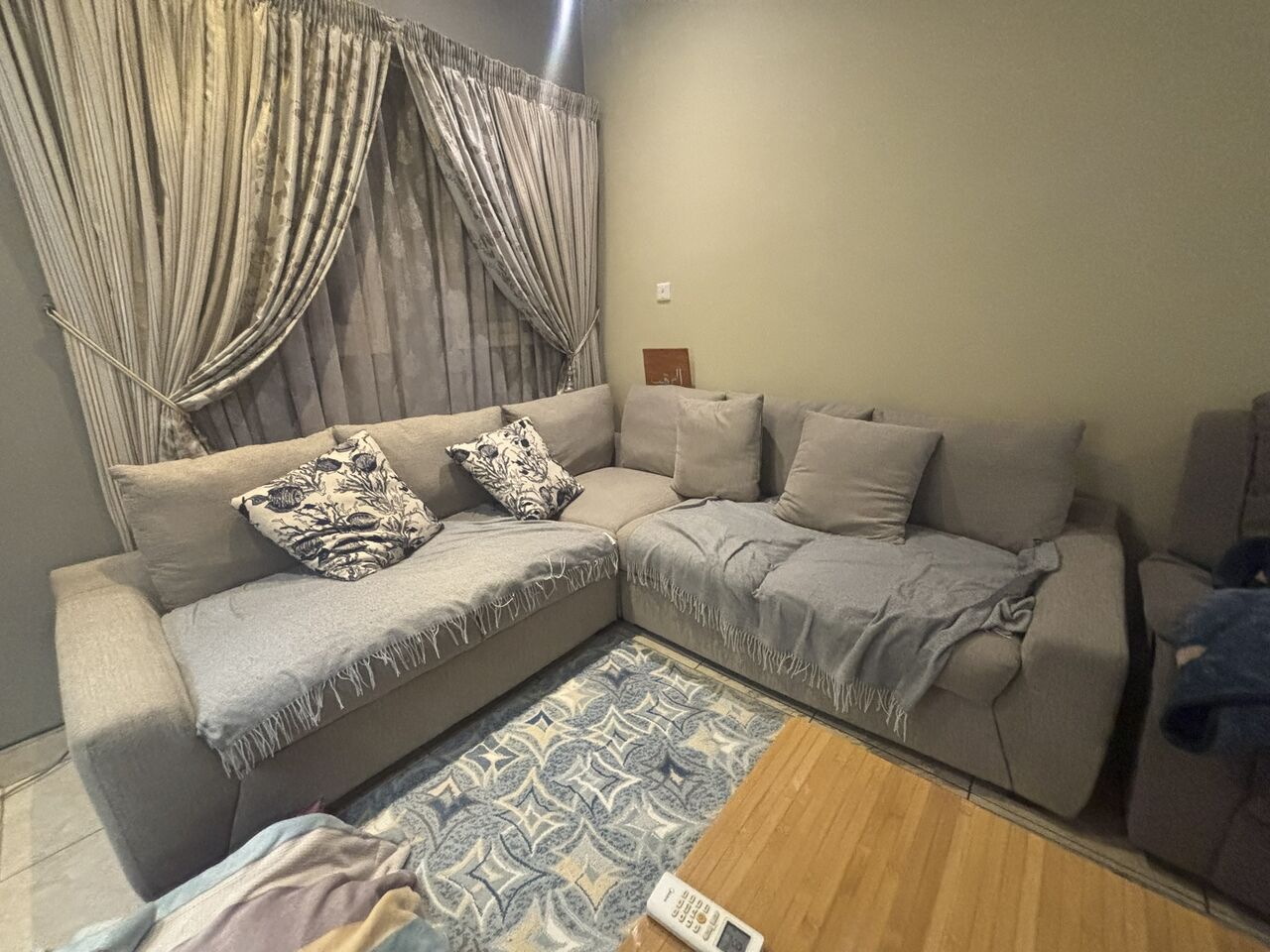 Al Nuzha, Furniture, SAR 600,  Corner Sofa (Al Omar Furniture)