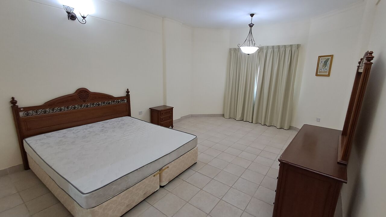 Juffair, Rooms for Rent, BHD 150/month,  Fully Furnished Room In A 2-bedroom Apartment