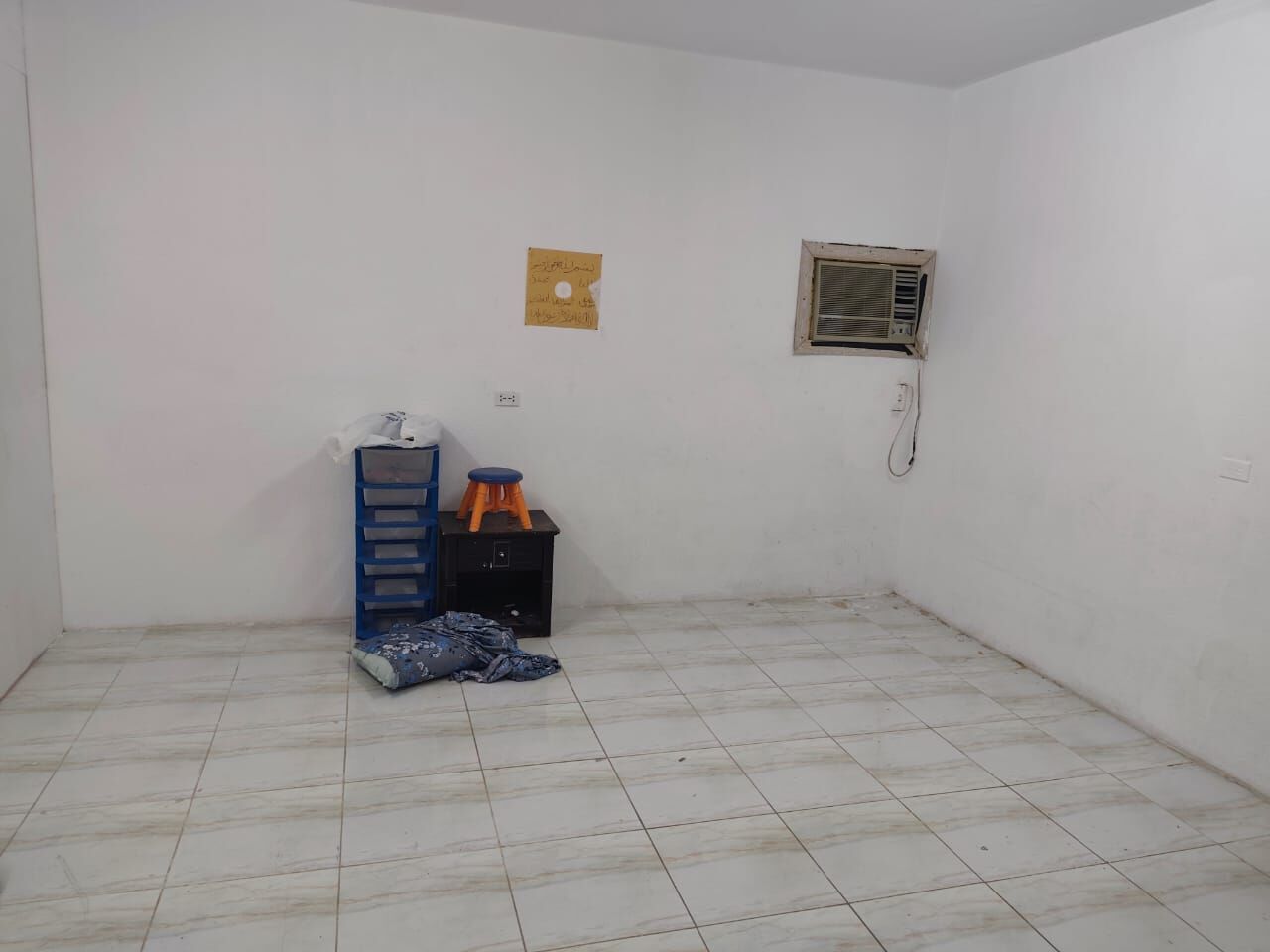Jubail, Sublets, SAR 1200/month,  2 BR,  1 Bedroom 1 Room And Kitchen  Separate Entrance