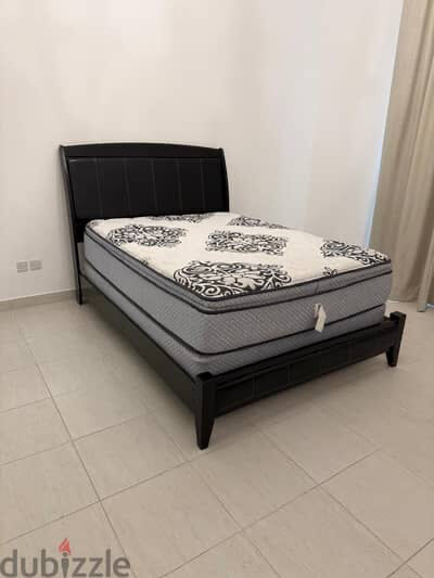 Sitra, Furniture, BHD 40,  Queen Size Bed Set (150x200 Cm) With Beautyrest Hotel Mattress & Matching Side Table