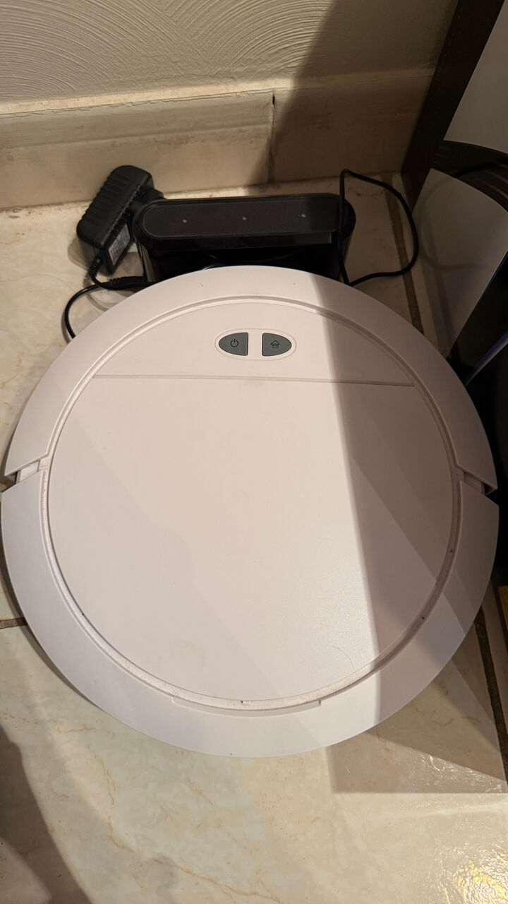 Al-Yarmouk, Appliances, SAR 200,  Robotic Vaccum Cleaner