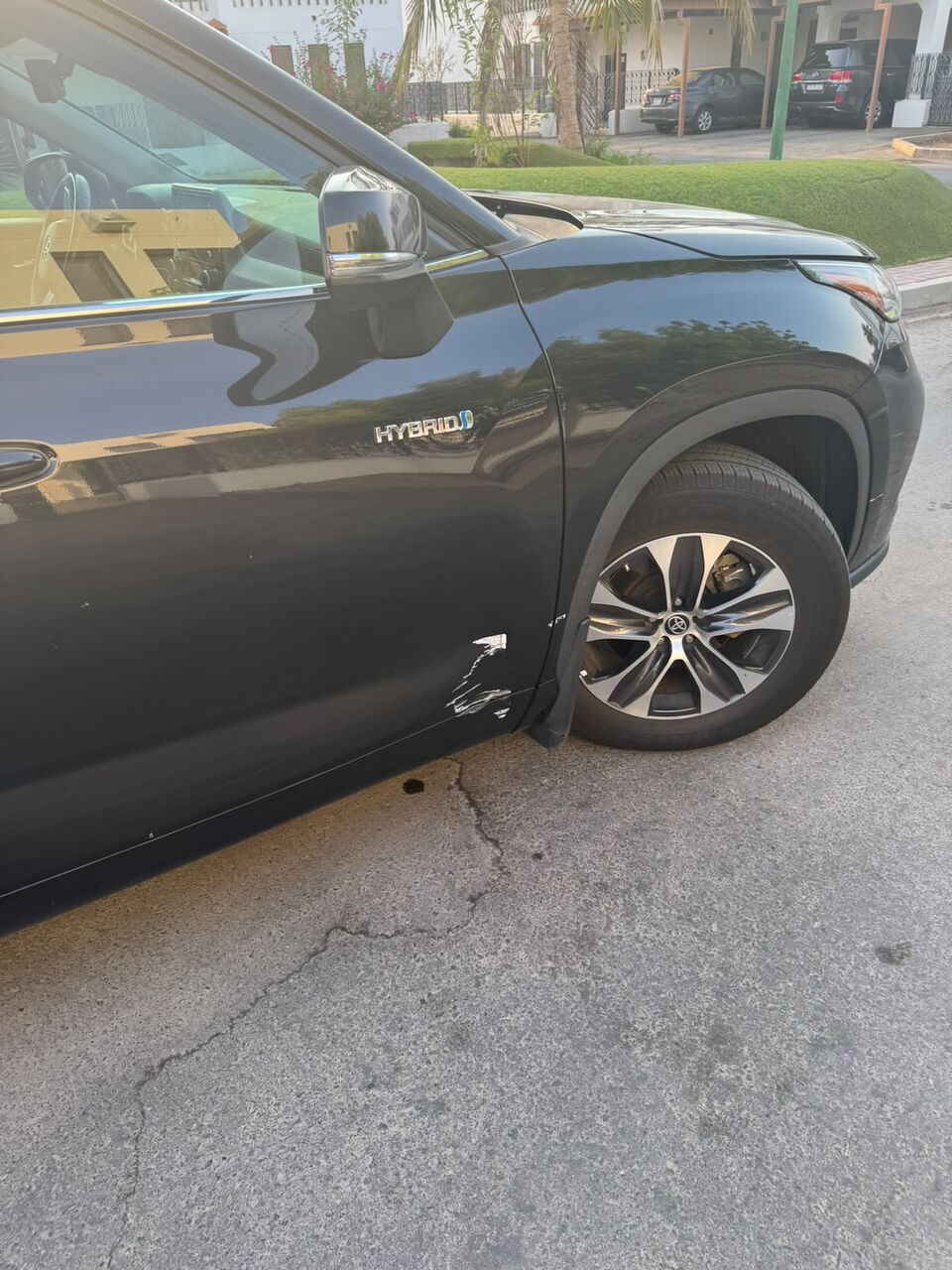 Yanbu, Vehicles, Cars & Trucks , SAR 120000,  Toyota Highlander Hybrid GLE HEV 4x4,  2021,  Automatic,  94000 KM,
