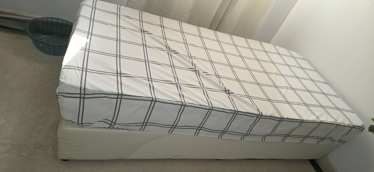 Riyadh, Furniture, SAR 900,  Single Bed With Mattresses, Wardrobe, Center Table
