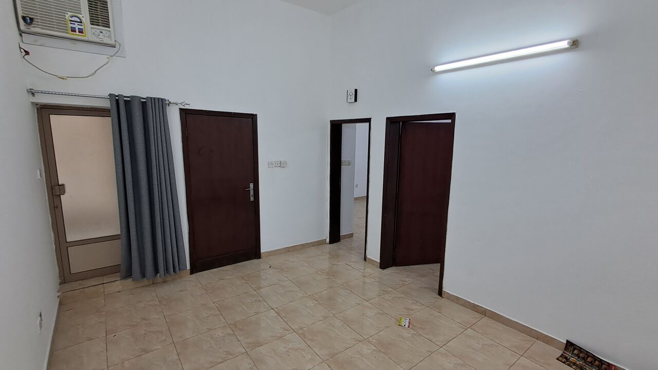 Ras Rumman, Apartments, Flats, Houses & Villas, BHD 200/month,  2 BR,  Semi Furnished Flat In Ras Rumman With Electricity - 200 BD