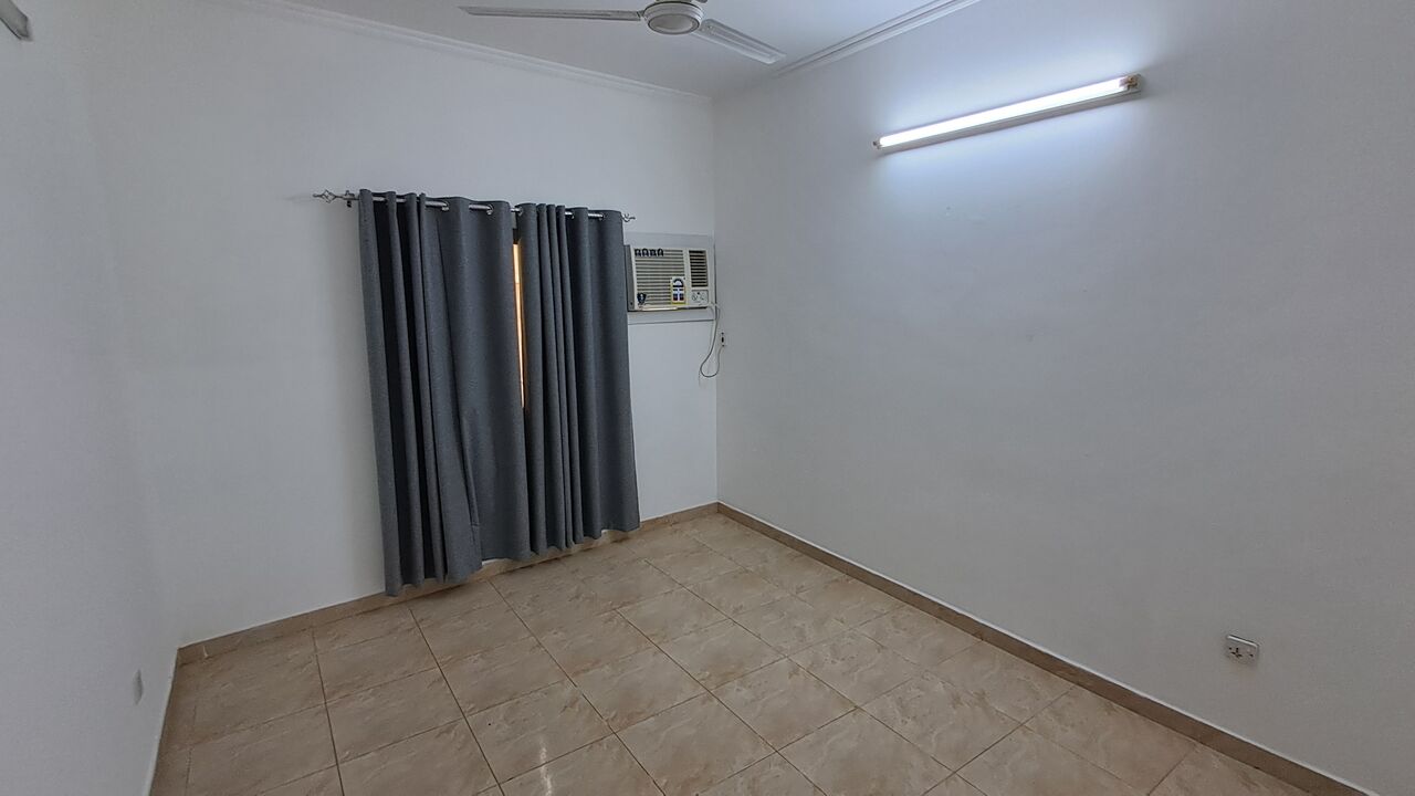 Ras Rumman, Apartments, Flats, Houses & Villas, BHD 200/month,  2 BR,  Semi Furnished Flat In Ras Rumman With Electricity - 200 BD