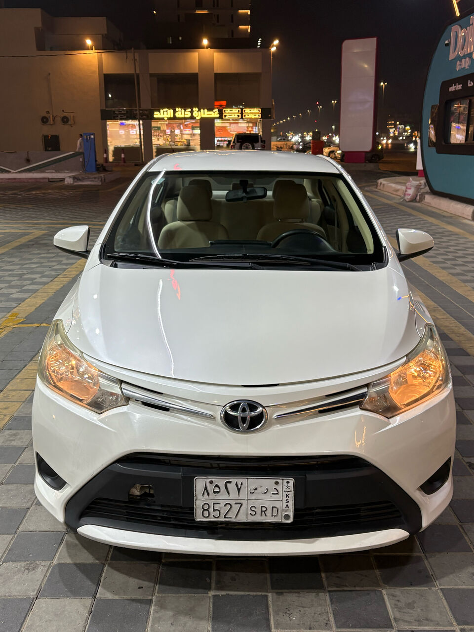 Jeddah, Vehicles, Cars & Trucks , SAR 28000,  Toyota Yaris,  2017,  Automatic,  300 KM,  Yaris