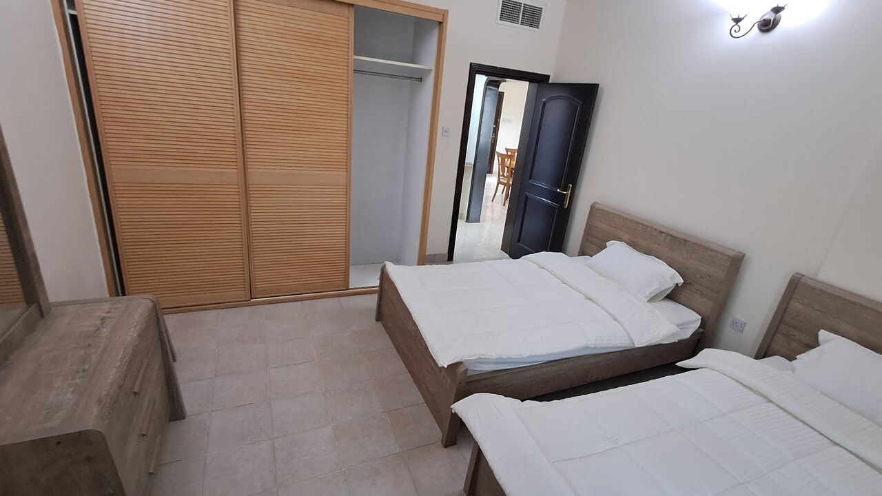 Juffair, Apartments, Flats, Houses & Villas, BHD 380/month,  2 BR,  Furnished Spacious 2 Bed Room Flat In Juffair With EWA