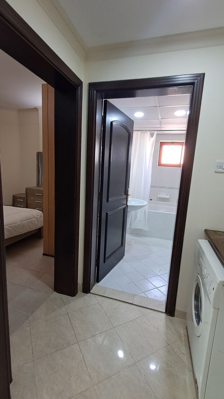 Juffair, Apartments, Flats, Houses & Villas, BHD 380/month,  2 BR,  Furnished Spacious 2 Bed Room Flat In Juffair With EWA