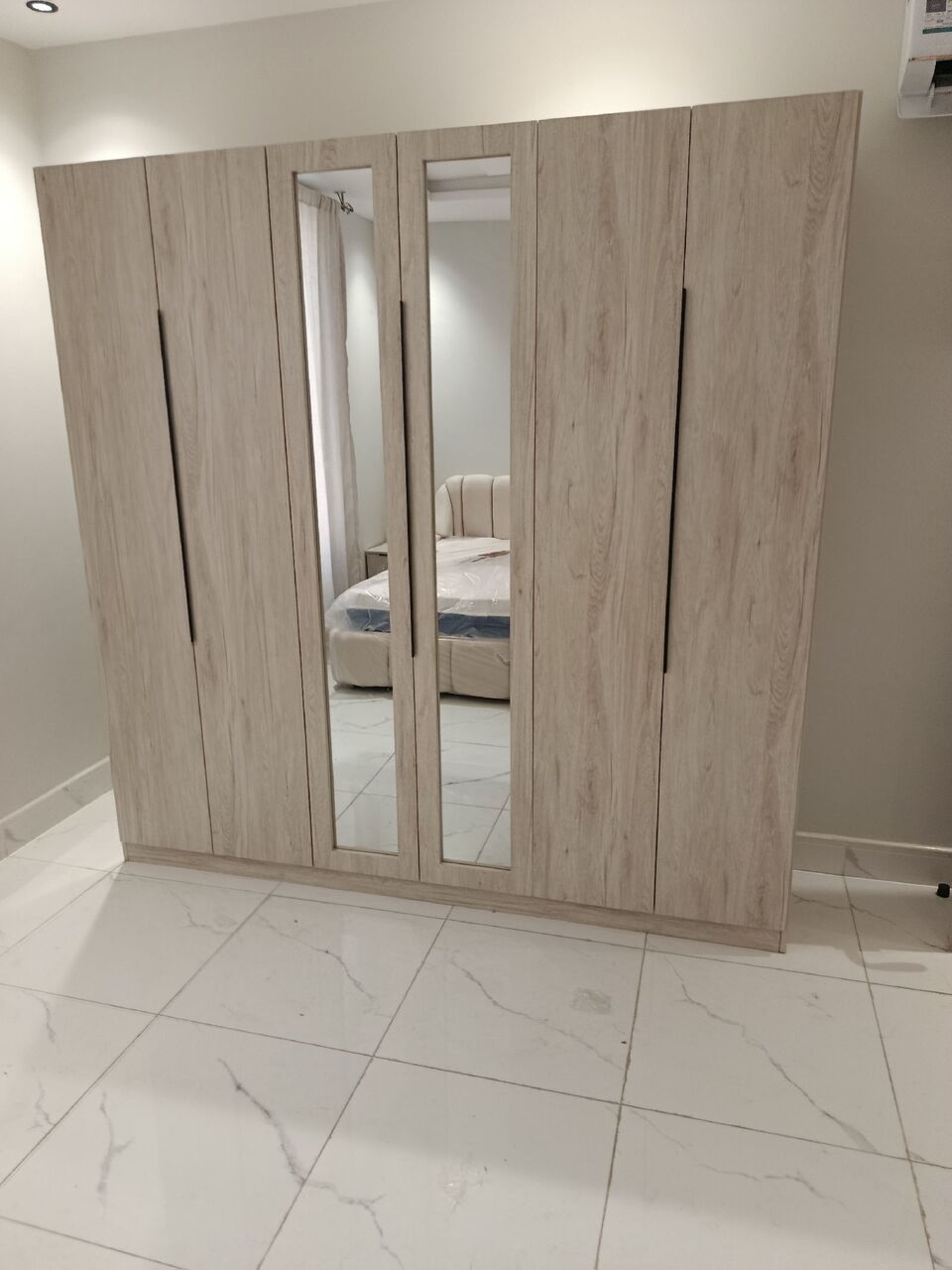 Jeddah, Furniture, SAR 1,  New Complete Bedroom Set For Sale