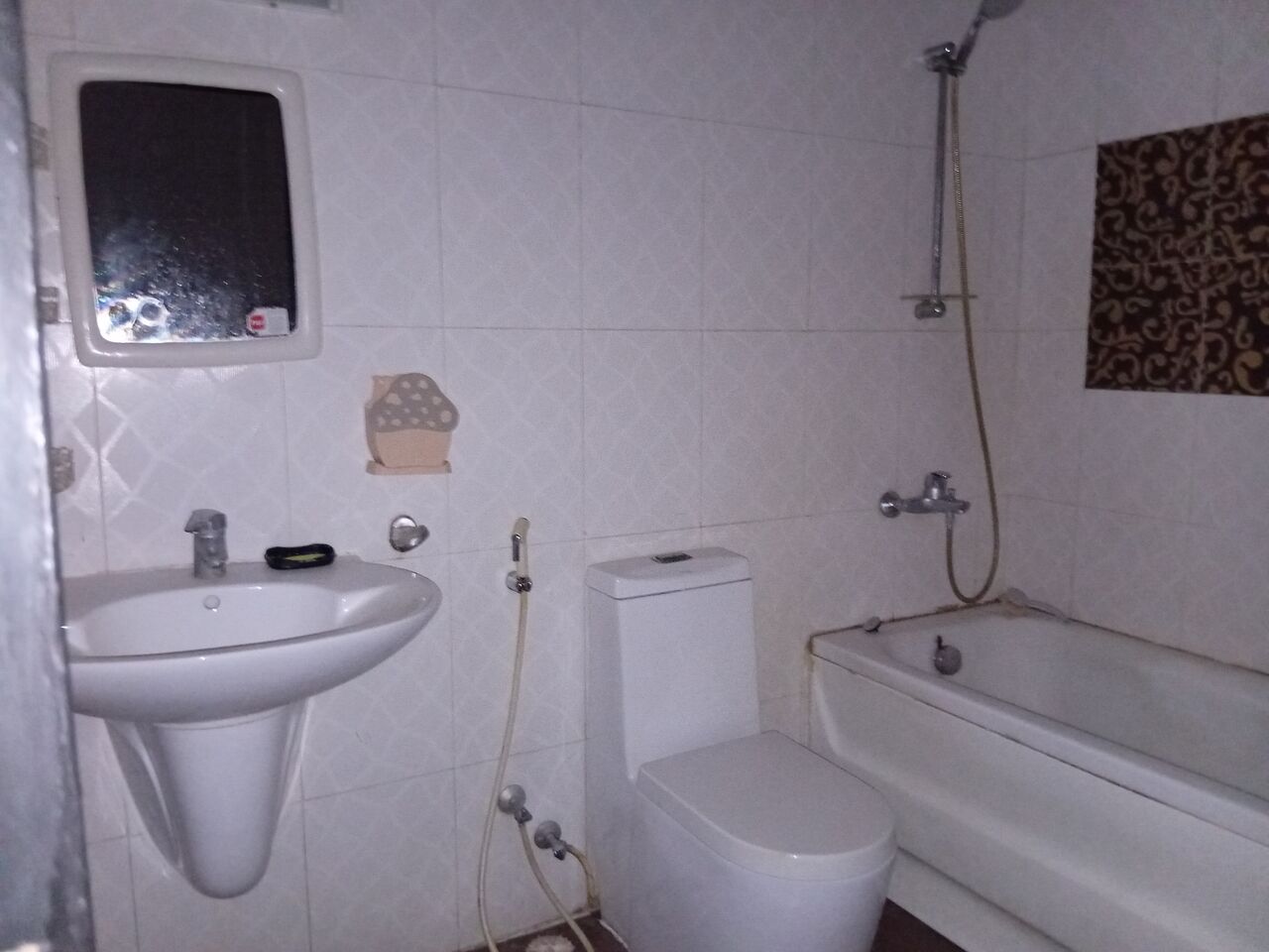 Tubli, Apartments, Flats, Houses & Villas, BHD 200/month,  Furnished,  2 BR,  Semi-furnished | Tubli | Parking | Closed Kitchen | 3 Bathroom | Security | Near Mcdonald