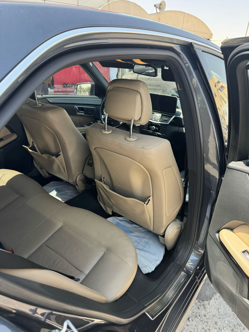 Riyadh, Vehicles, Cars & Trucks , SAR 50000,  Mercedes-Benz E-Class,  2012,  Automatic,  171000 KM,  Mercedes-Benz E300  (W212) - Original AMG Kit - Panoramic Sunroof - 171,000 Km