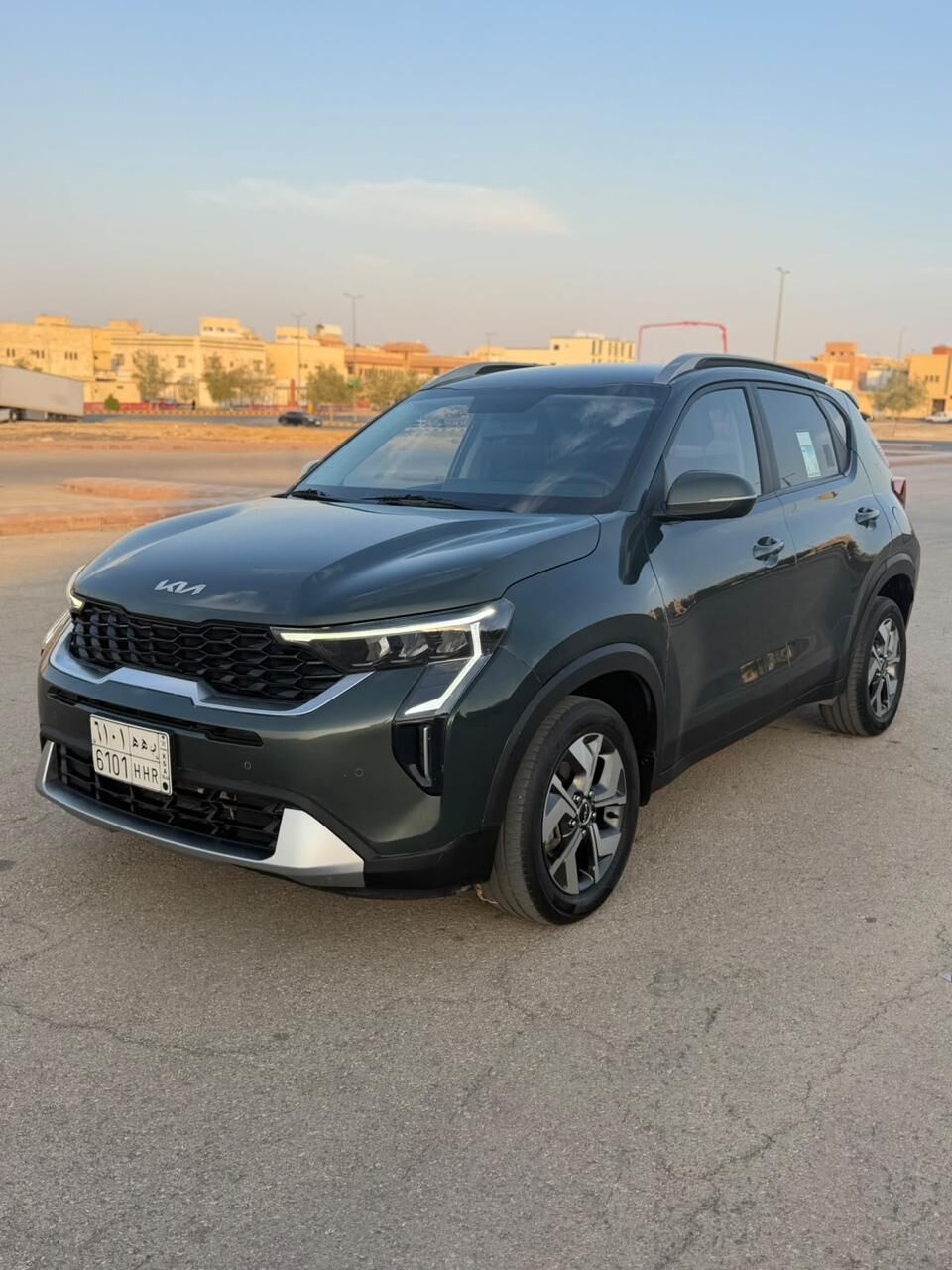 Riyadh, Vehicles, Cars & Trucks , SAR 51000,  KIA SONET,  2024,  Automatic,  48000 KM,  100 % ORIGINAL CONDITION 4