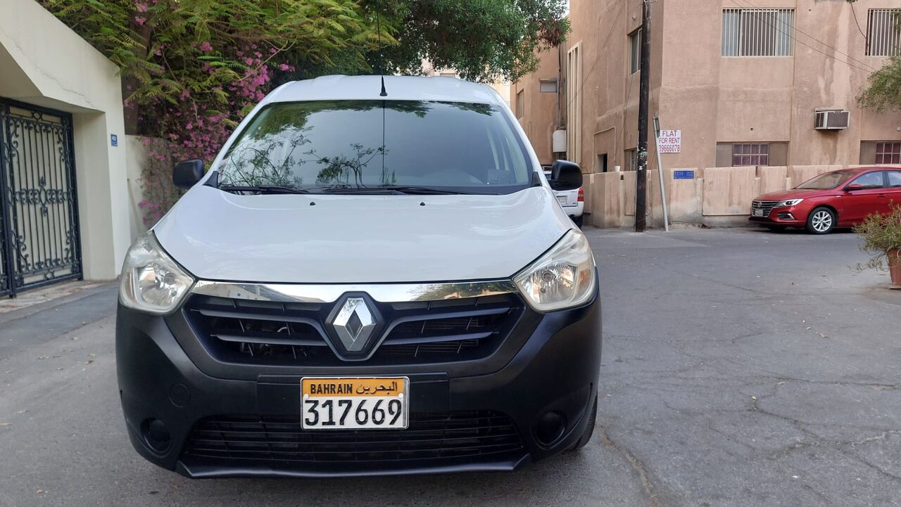 Manama, Vehicles, Cars & Trucks , BHD 2000,  Renault Dokker Cargo Van Well Mantaine,  2021,  Manual,  120000 KM,